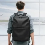 Sac à dos BANGE WANDER noir mat, voyage antivol compression sous vide TSA ergonomique.